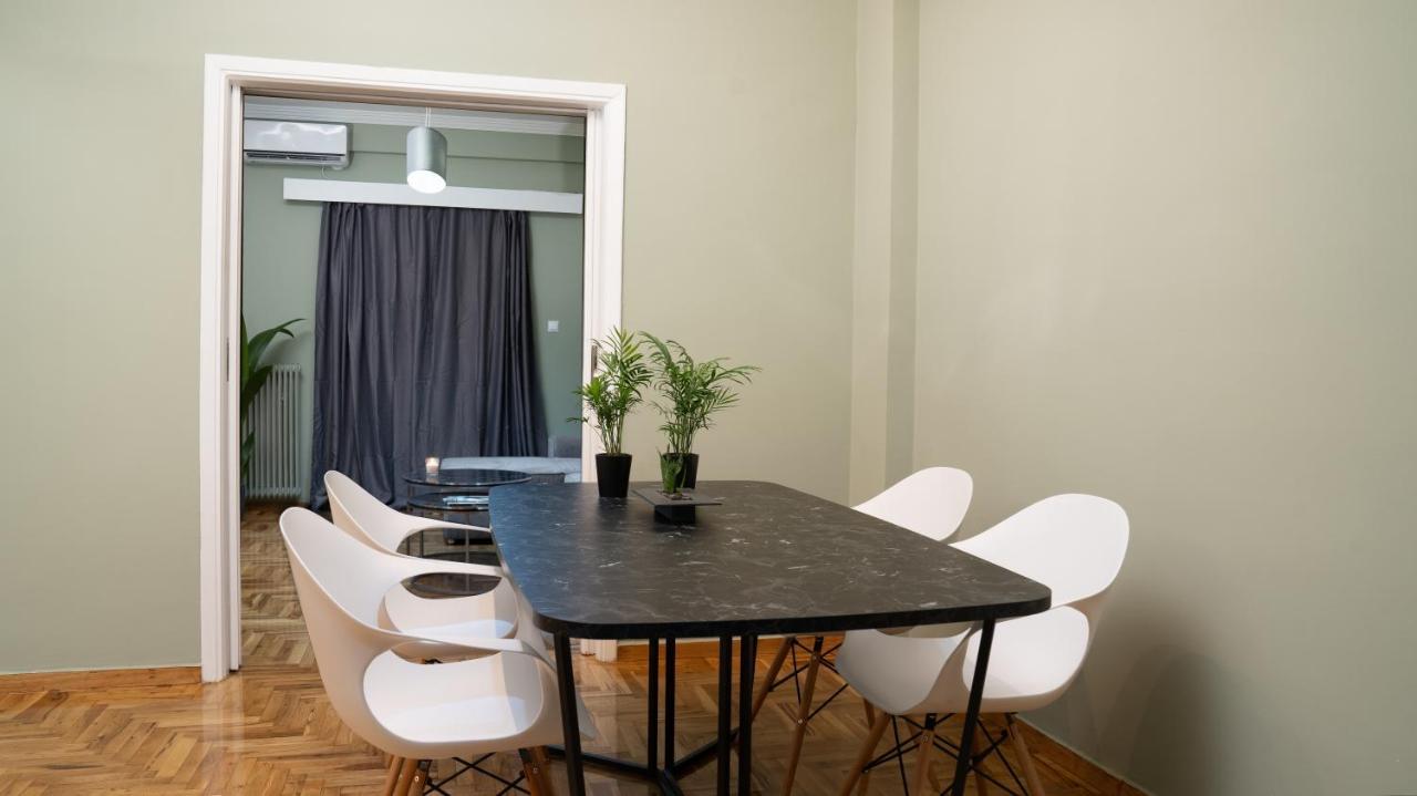 City Center Apt. On A Traffic Free Street Athene Buitenkant foto